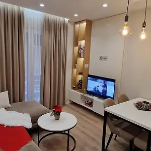 https://luxury-apartament-tirana.hotels-in-tirana.com